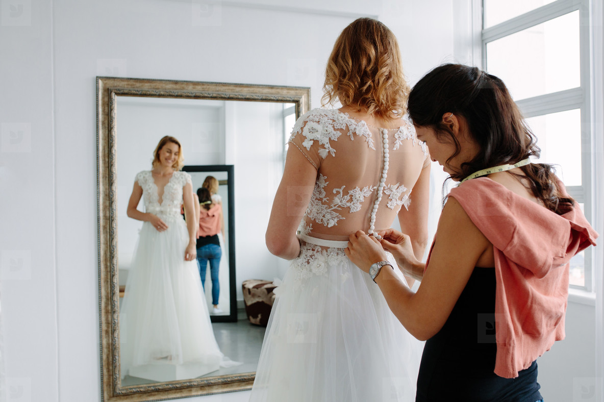 Wedding Dress Alteration done by an Expert